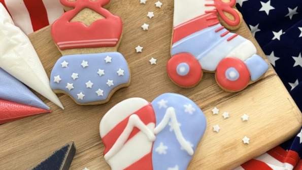 Drop-n-Decorate Cookie Kit (July)