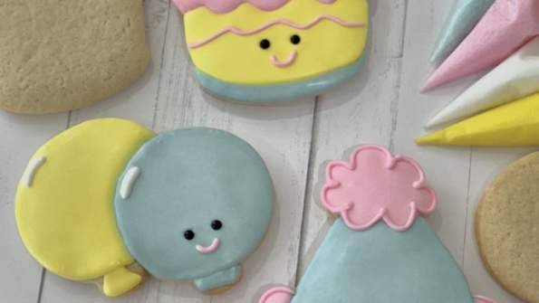 Drop-n-Decorate Cookie Kit (September)