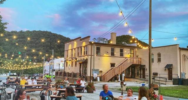 City of Morehead's Entertainment District Center