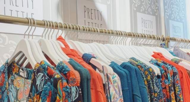 Pretty clothing stores clearance
