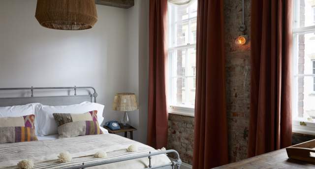 Rm_7_-_Loft_Bedroom_220961751.jpg
