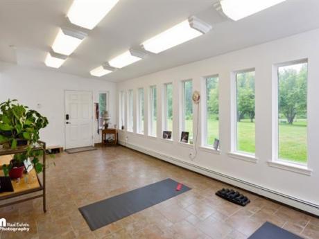Yoga/Exercise room