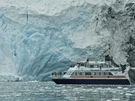 M/V Glacier Quest