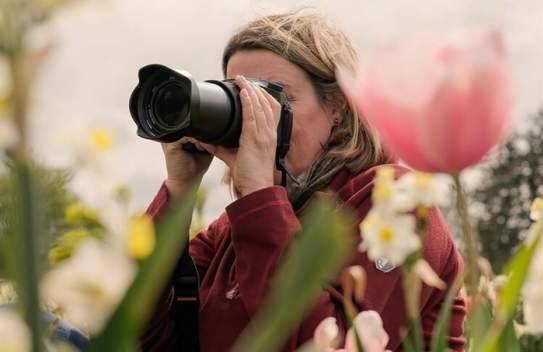 Spring Blooms Photography Workshop with Molly Hollman