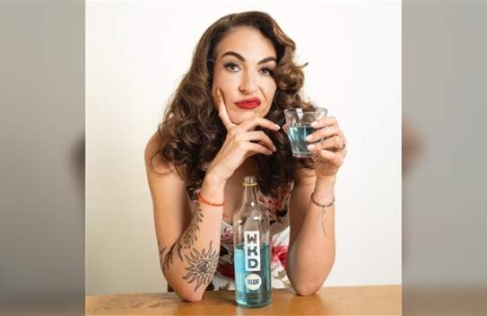 Esther Manito: Slagbomb