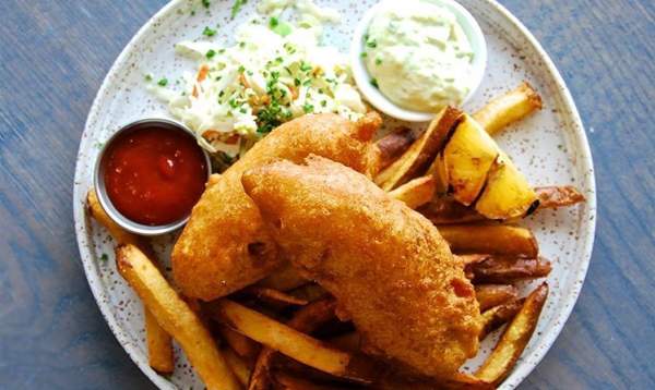The Best Seafood Dishes on the Sunshine Coast