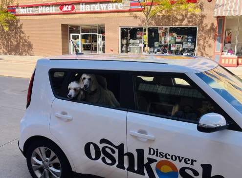 Pet-friendly Places in Oshkosh