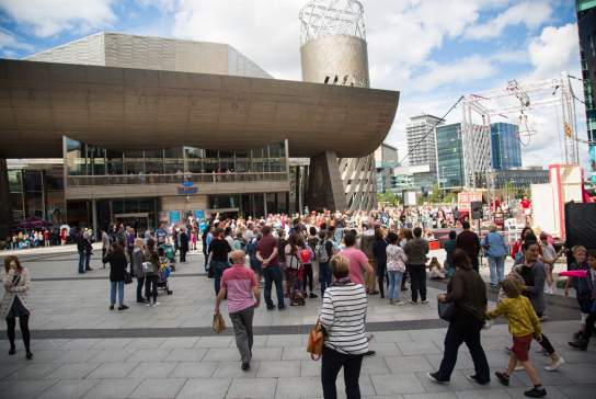 Opera North: The Marriage of Figaro