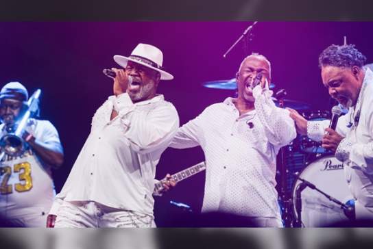 The Earth Wind and Fire Experience by Al McKay