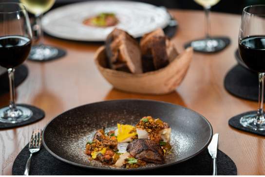 Podium Restaurant, Bar and Lounge