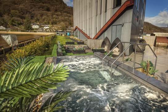 Wave Garden Spa