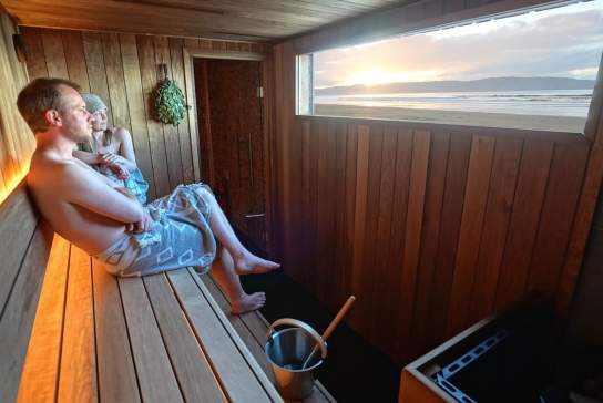 HotBox - Benone Strand