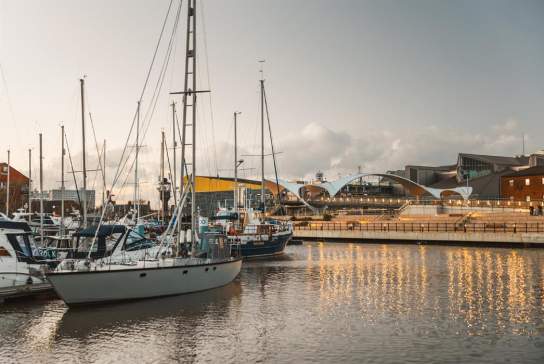 Hull Marina