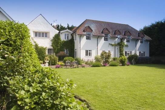 Barton Manor