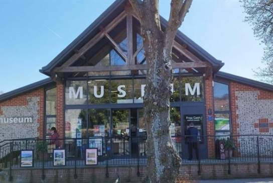 Arundel Museum Artisan Spring Fair