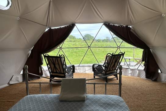 Zephyr Domes Glamping