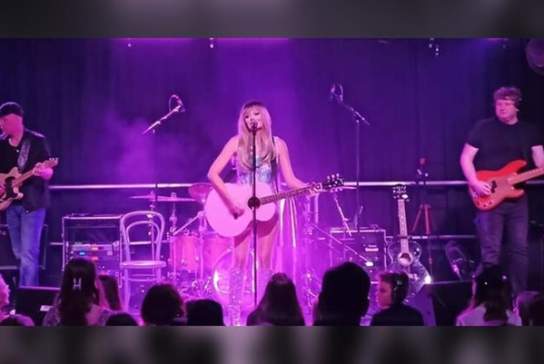 Taylor Swift Tribute
