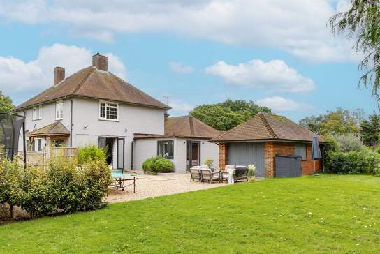 Oak Lodge | By Luxury Boltholes