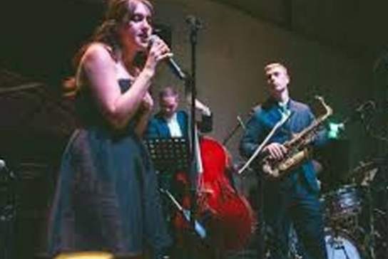 Sam Braysher Quartet Featuring Annie Majin