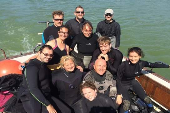 Oyster Diving