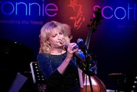 Sue Richardson with the Neal Richardson Trio