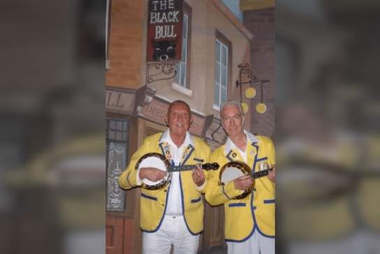 Singalong evening and supper with The Banjo Boys