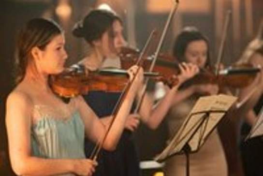 Vivaldi Four Seasons by Candlelight - Piccadilly Sinfonietta