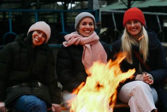 Sips, Slices & Shanties