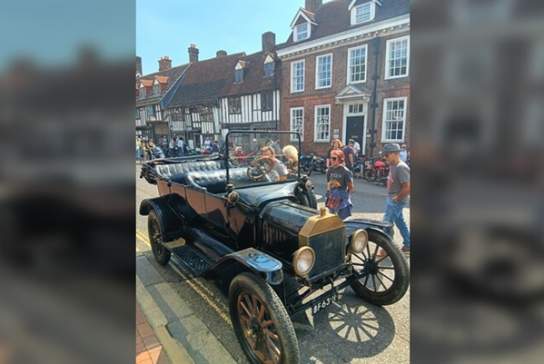 East Grinstead Classic Motor Show