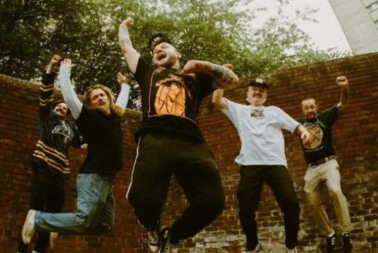 The 900 - The UK's Definitive Sum 41 Tribute