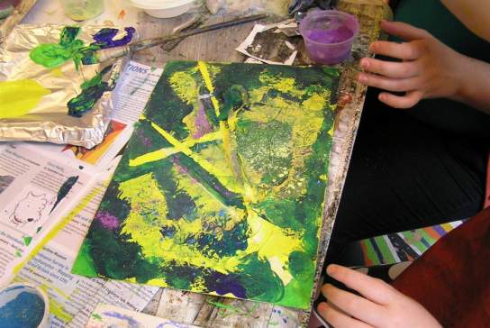 The Young Ones Art Club (7 – 13 years)