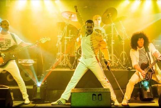 A Night of Queen: Dinner & Rock Royalty