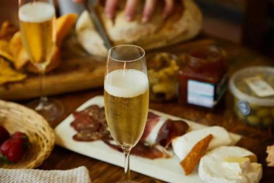 South Downs Festival of Food, Fizz & Firkins