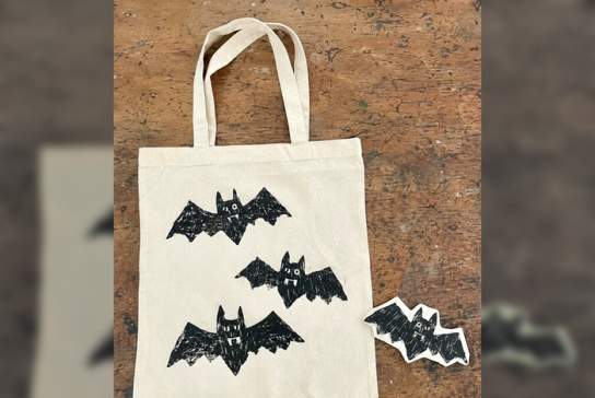 Art for All: Bats on Bags Printing Workshop! (4 yrs+)