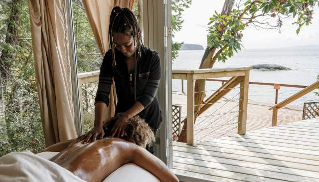 Spa and Wellness Experiences on the Sunshine Coast