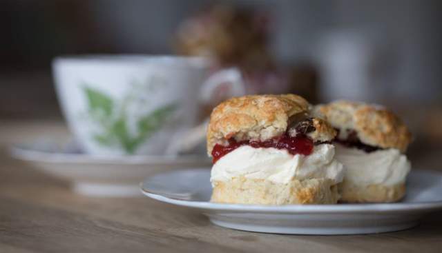 Shiplake Cream Tea Cruise with Thames Rivercruise