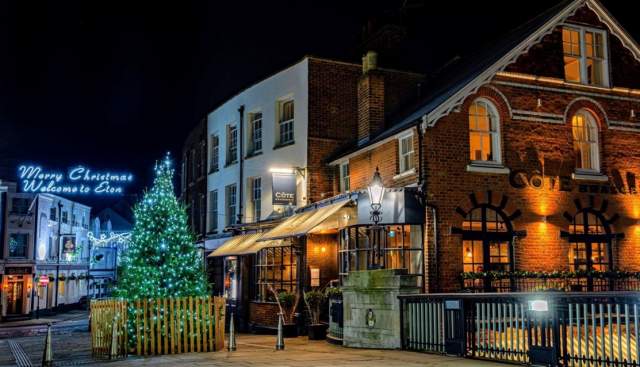 Eton Christmas Lights Switch-on