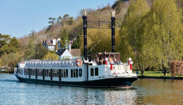 Hobbs of Henley 2.5 hour Sightseeing Trip
