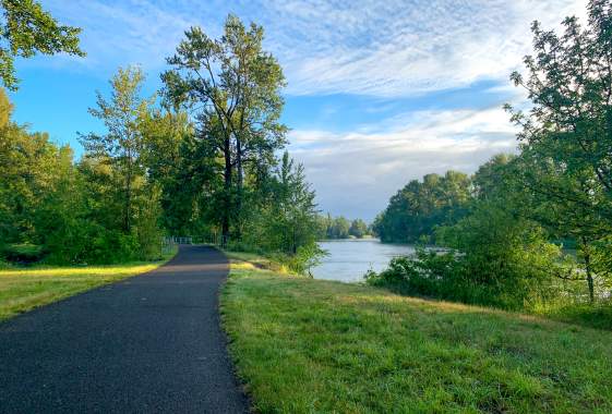 Ruth Bascome Riverbank Path System (Willamette River Trail)