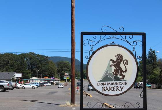 Lion Mountain Bakery
