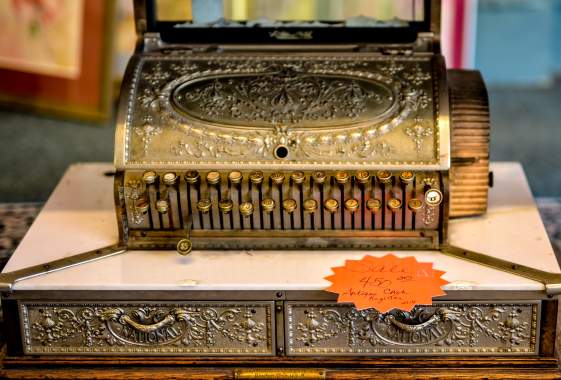 Explore Our Top Antique Districts