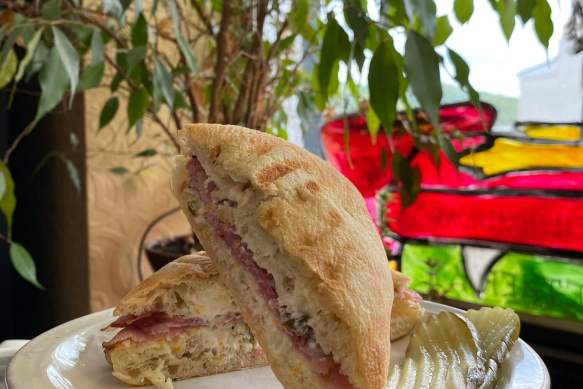 Fuzzy Duck Coffee Shop