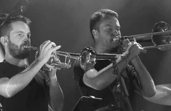 Triple H Horns – Mo Pleasure, Wayne Hernandez a Kedma Macias