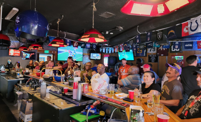 Back Alley Cocktail Lounge at Bowladium