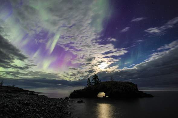 Our Top 8 Tips for Seeing the Northern Lights in Minnesota