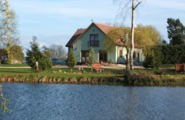 Langdale Lakes B&B and Caravan Park