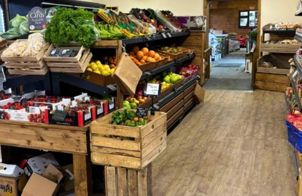 Manor Farm Shops Leasingham