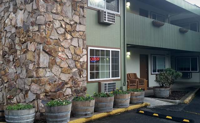 Timbers Inn