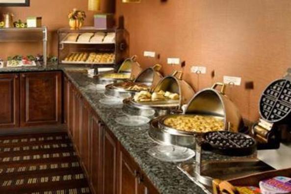 107_4805_HI Historic Breakfast.JPG