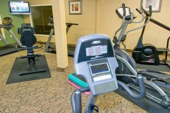 107_4810_HI Historic Gym.JPG